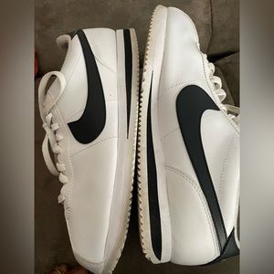 Nike Cortez